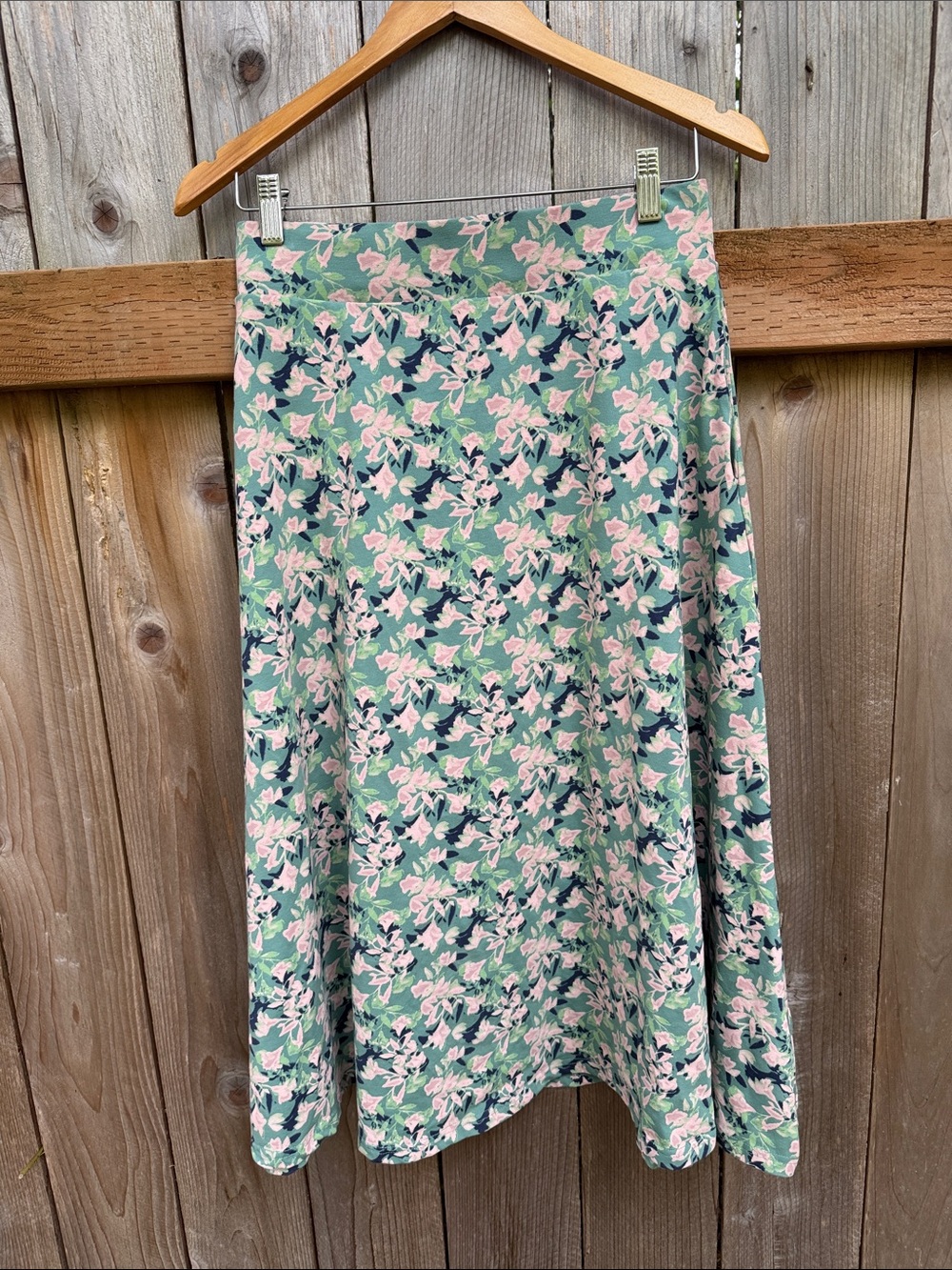 PACT skirt with pockets 🌸